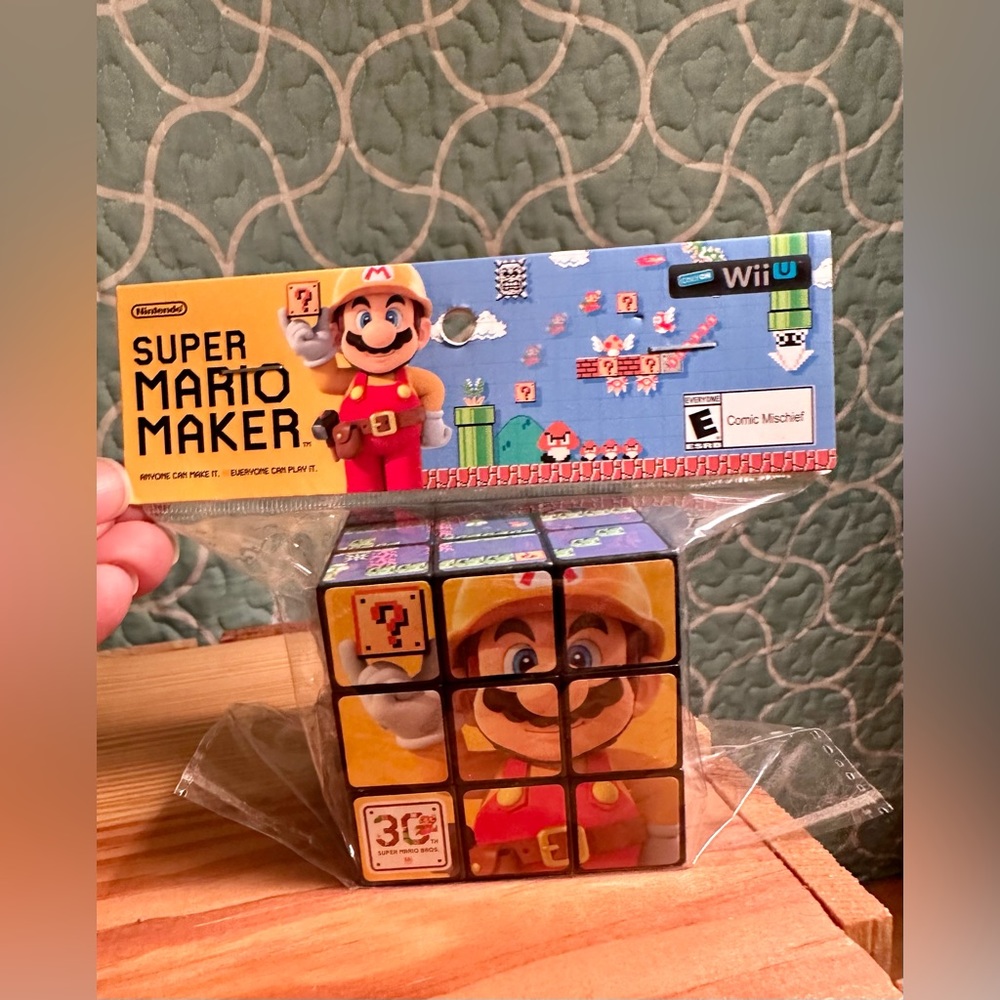 COLLECTOR item - Super Mario Maker Rubin Cube